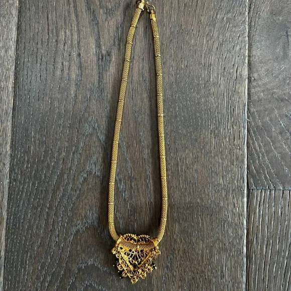 NWOT - Gold plated necklace, earrings and key chain - Picture 2 of 8